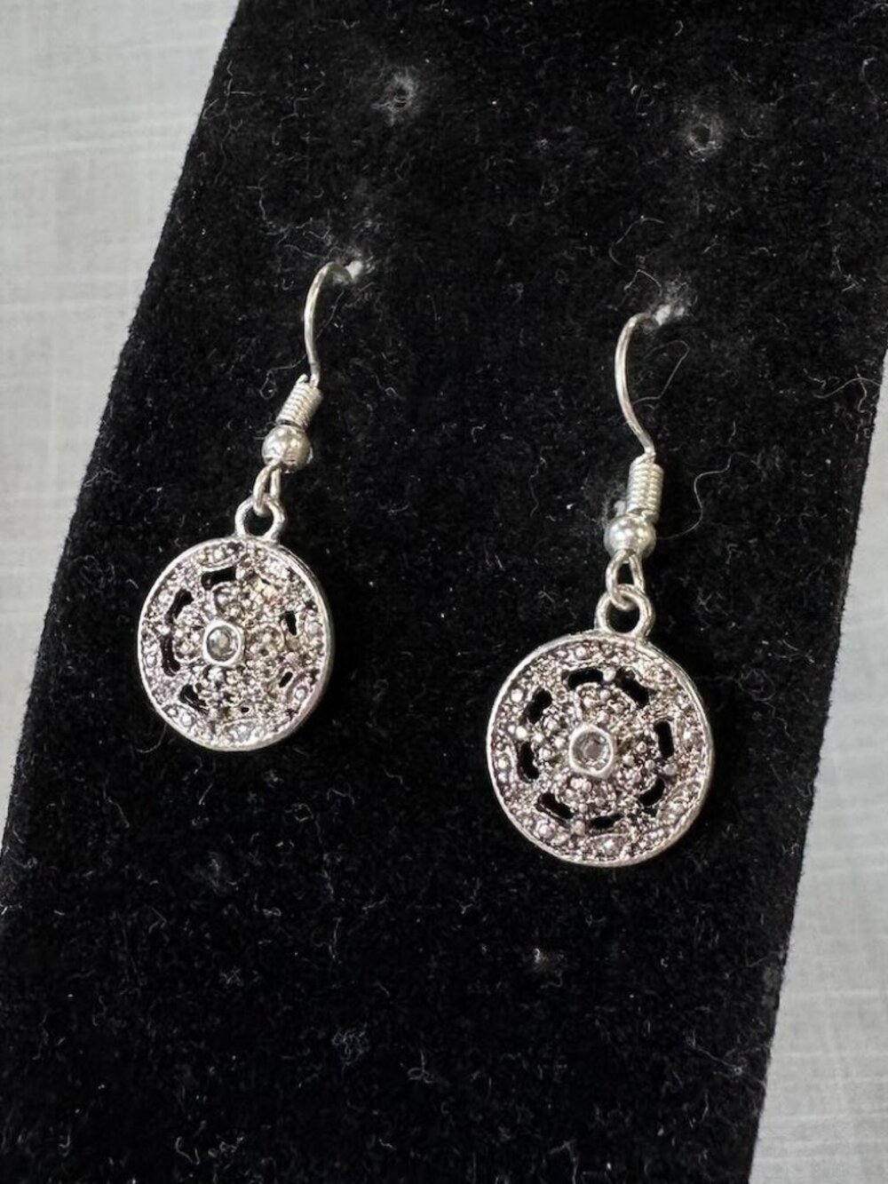 Small Round Silver Tone Filigree Earrings with Crystal